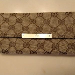 Gucci wallet vintage